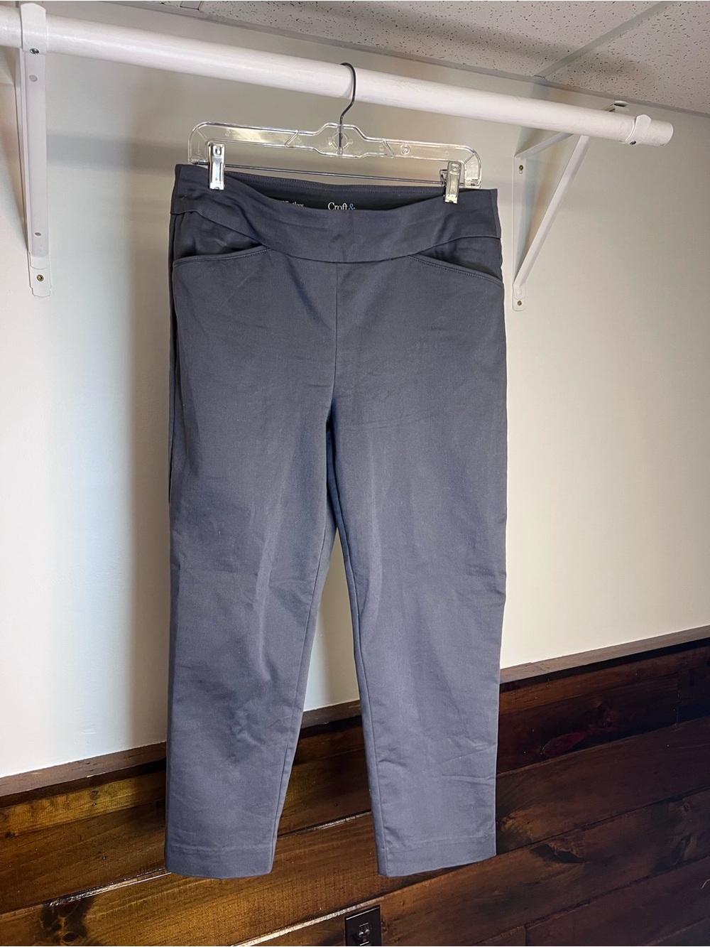 croft & barrow Women's Gray Pull-On Ankle Pants- 8P